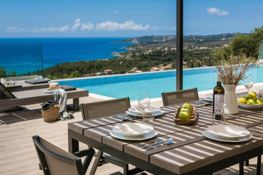 Color Villas-New Villa Green At Trapezaki With Private Pool Mousata Dış mekan fotoğraf