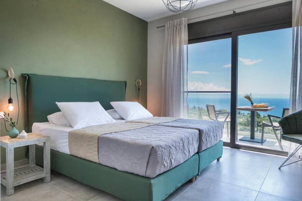Color Villas-New Villa Green At Trapezaki With Private Pool Mousata Dış mekan fotoğraf